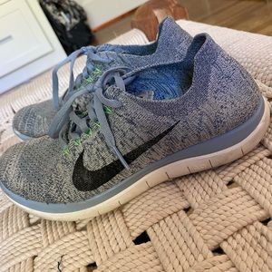 Nike Free 4.0 Flyknit shoes